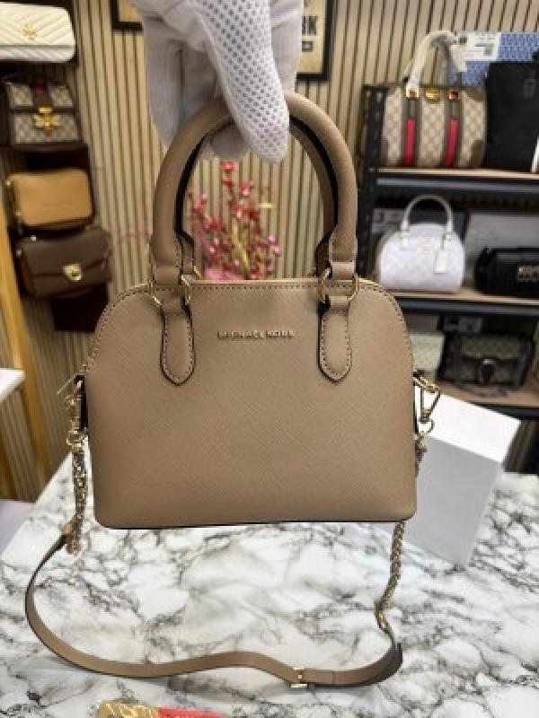 Mich.ael Kor.s Veron.ica Extra Small Saffiano Leather Crossbody Bag