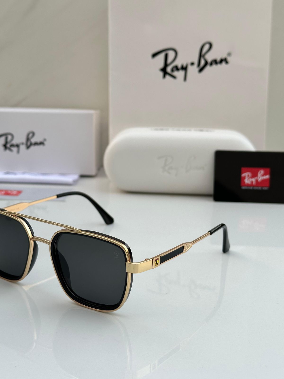 RA_Y BA_N