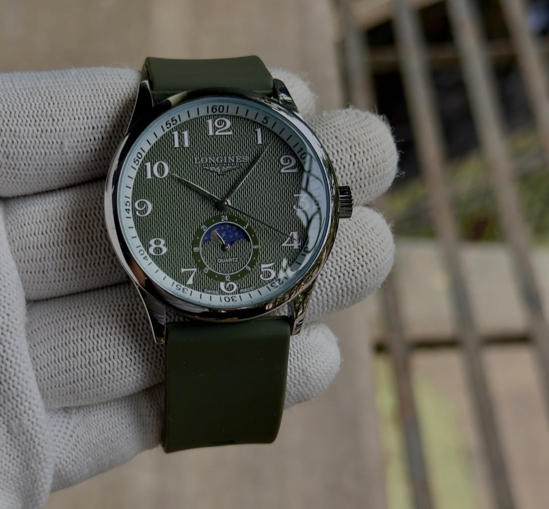 Longine.s moon phase quartz