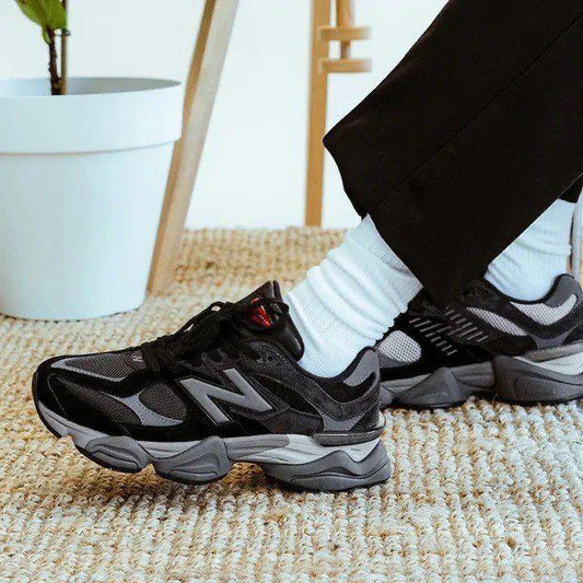NE.W BAL.ANCE 9060 BLACK GREY