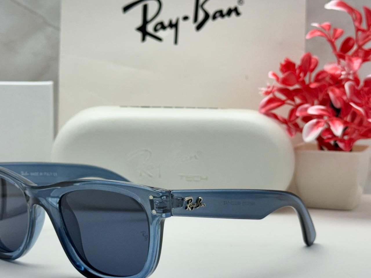 RA_Y BA_N
