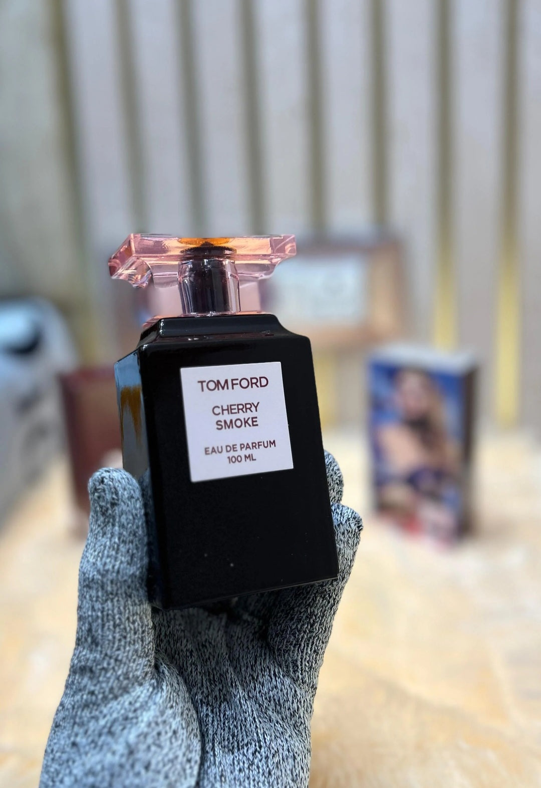 Tom.ford cherry smoke perfume