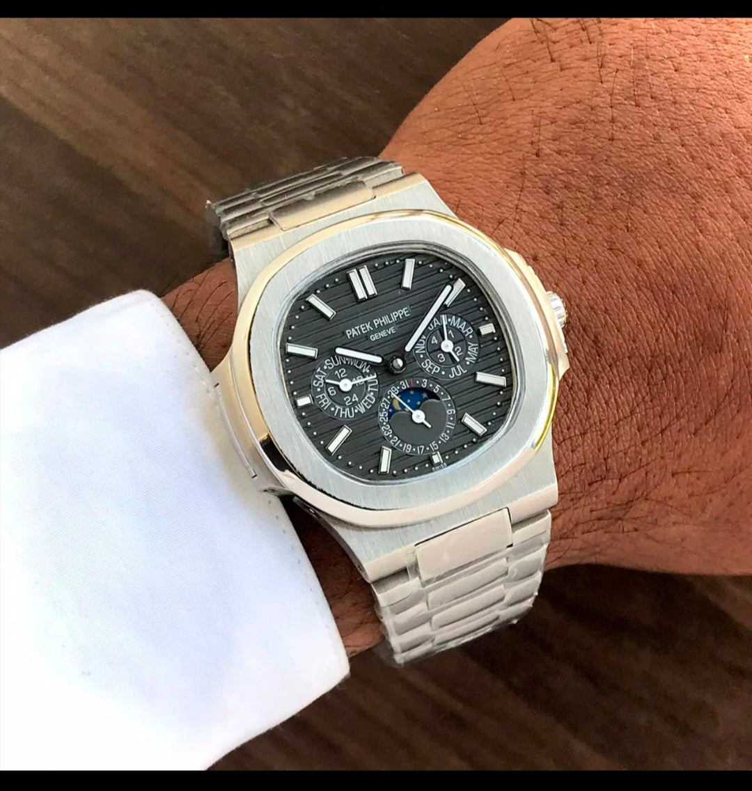 PAT.EK PHI.LIPPE NAUTILUS GMT