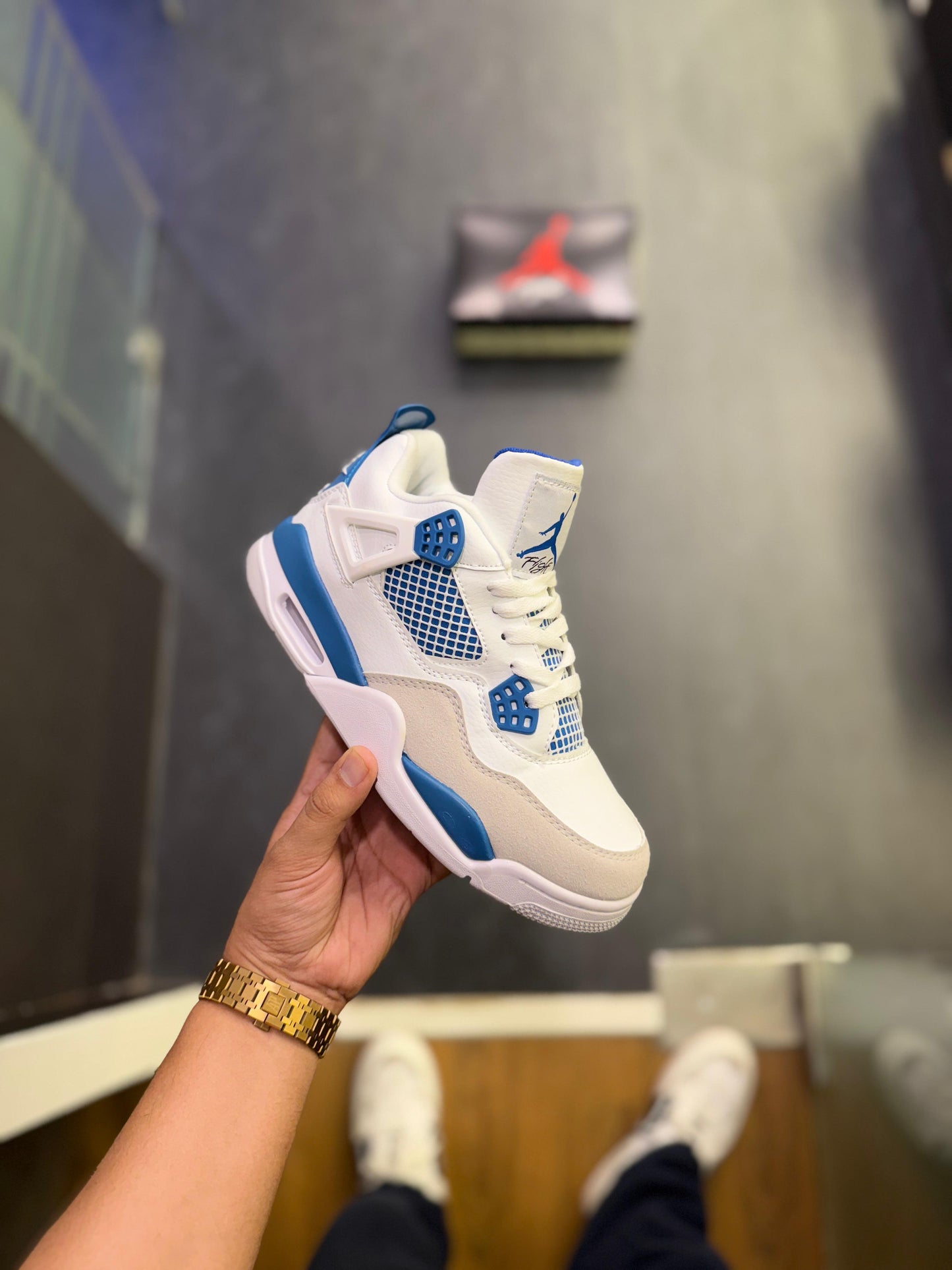 AIR JO.RDANS RETRO 4 MILI.TARY BLUE