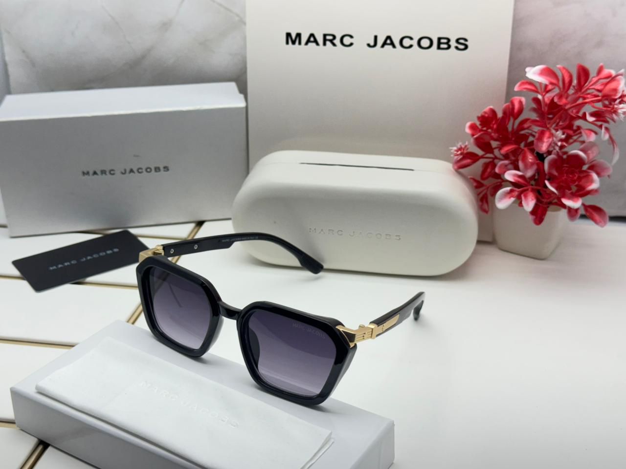 MAR_C JACO_B